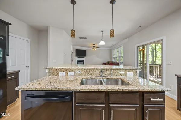 $599,000 | 908 Pirouette Court, Raleigh, NC 27606