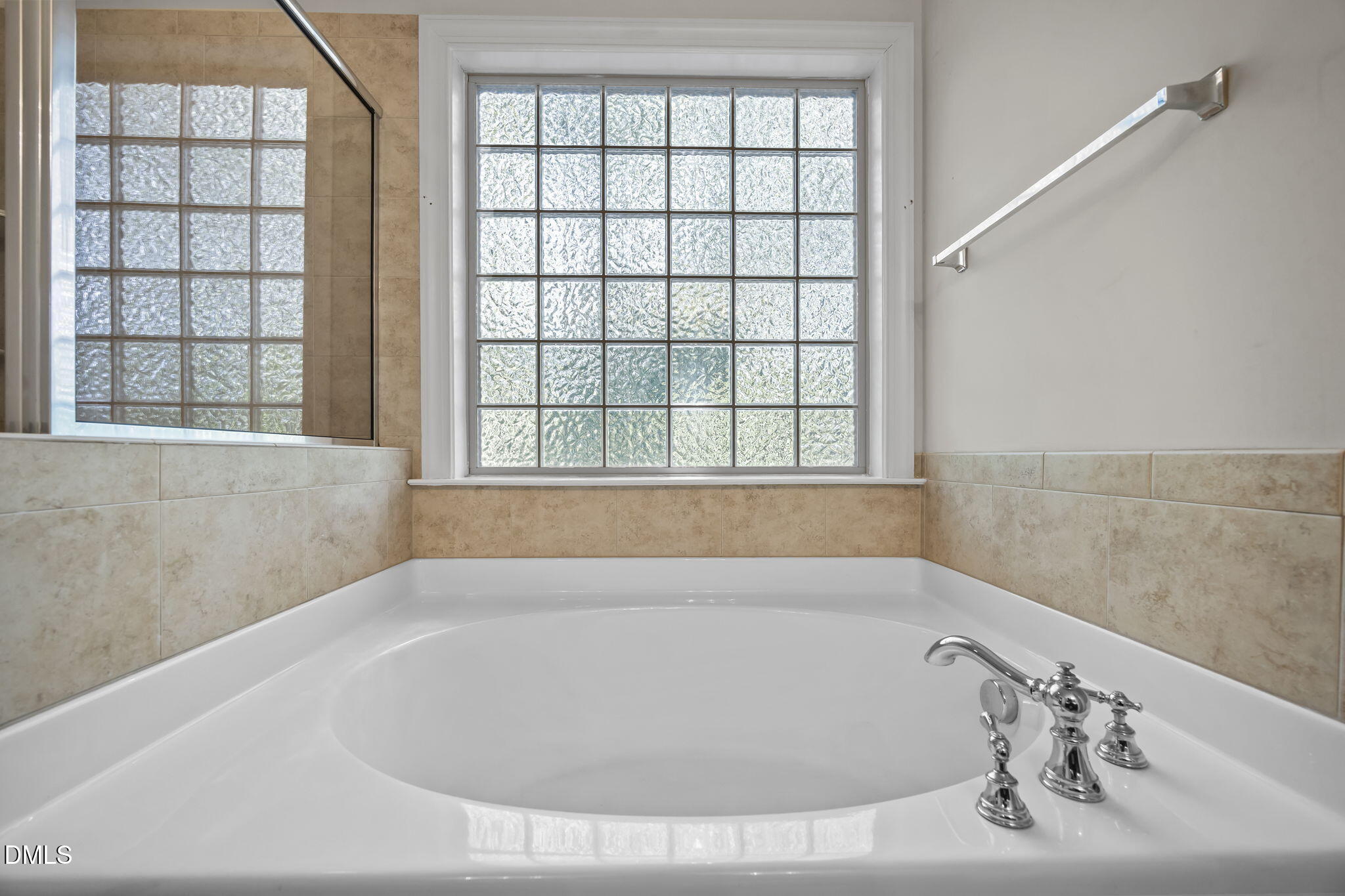 908 Pirouette Court Raleigh, NC 27606 - Photo 28 of 46 40-web-or-mls-IMG_6045