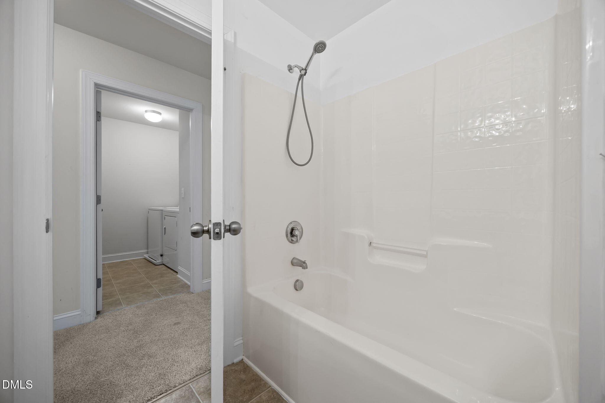 908 Pirouette Court Raleigh, NC 27606 - Photo 34 of 46 33-web-or-mls-IMG_6024