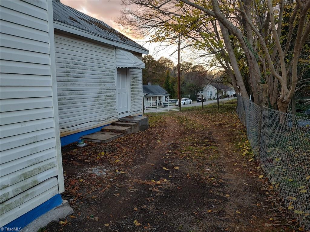 429 Decatur Street Eden, NC 27288 - Photo 5 of 20 Gallery Image 5