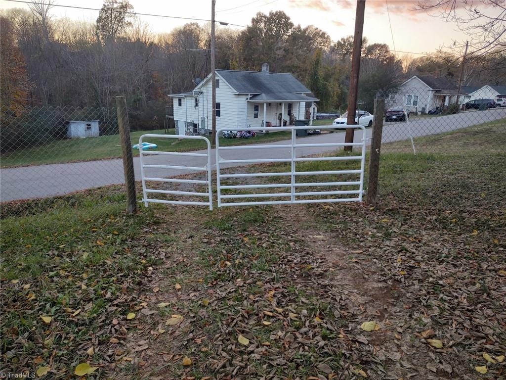 429 Decatur Street Eden, NC 27288 - Photo 9 of 20 Gallery Image 9