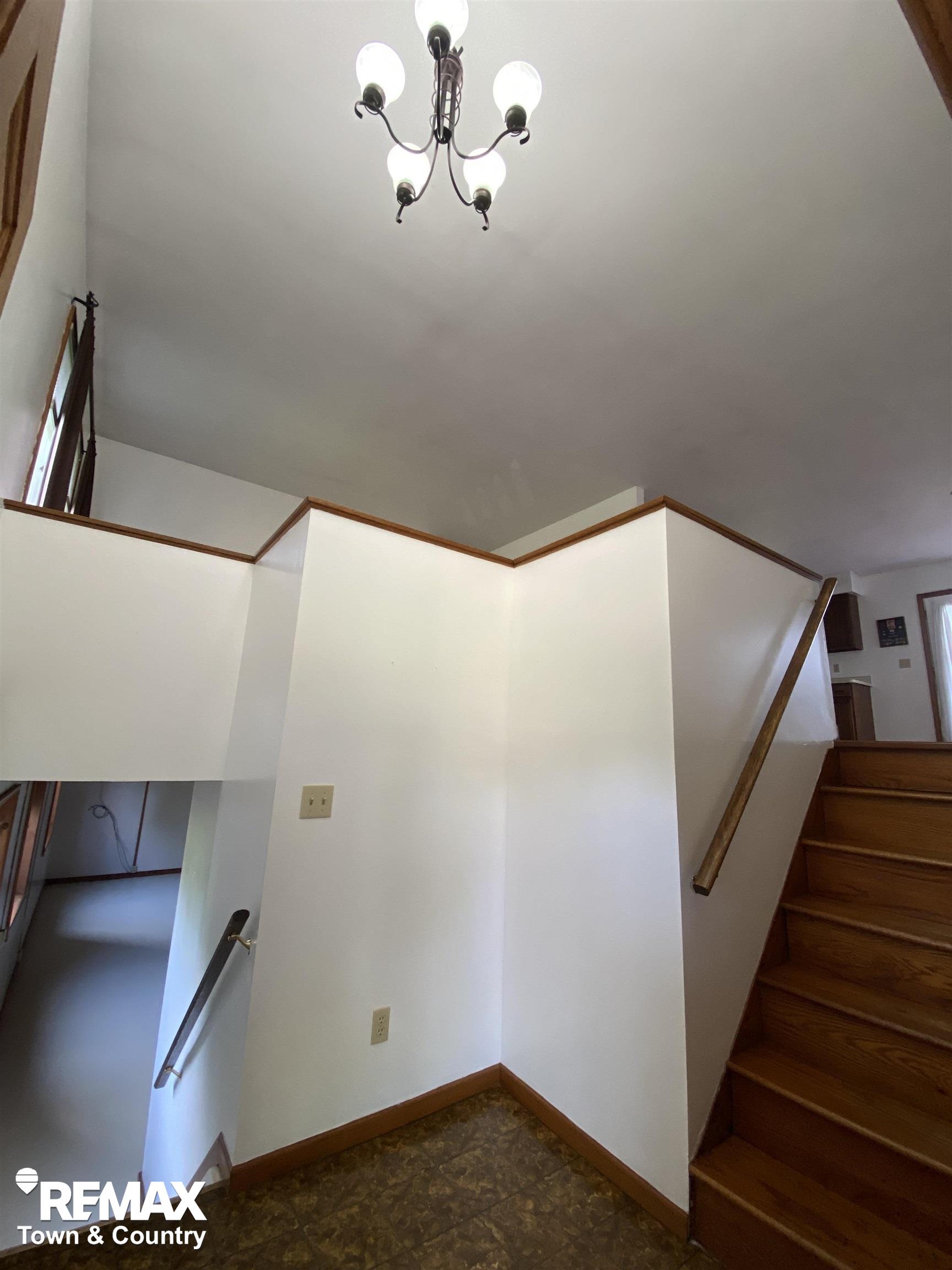 5205 West Wilson Road Clio, MI 48420 - Photo 4 of 30 50148329-ce3890ac-8c19-46c1-a2ba-43500aed69db.JPG