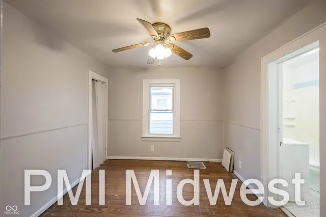 $1,299 | 2905 East 17th Street, Indianapolis, IN 46218