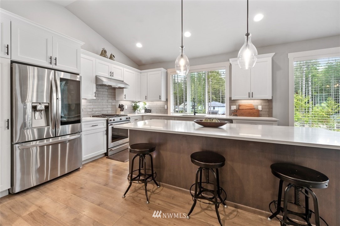 4857 Castleton Road Southwest Port Orchard, WA 98367 - Photo 15 of 36 Gallery Image 15
