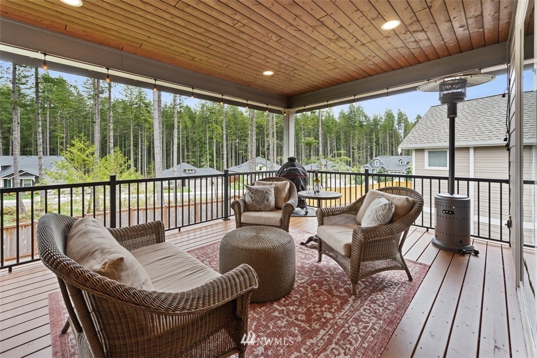 4857 Castleton Road Southwest Port Orchard, WA 98367 - Photo 7 of 36 Gallery Image 7