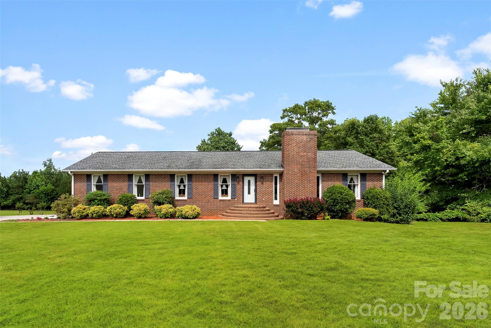 753 Patrick Road Gastonia, NC 28056 - Photo 2 of 35 Gallery Image 2