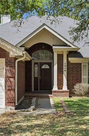 $315,000 | 1014 Pine Creek Drive, Pflugerville, TX 78660
