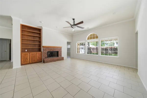 $315,000 | 1014 Pine Creek Drive, Pflugerville, TX 78660