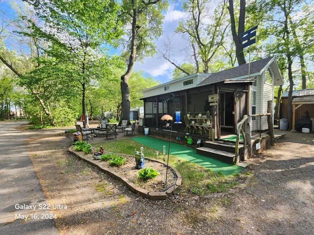 $139,000 | 2945 County Road 4 Southwest, Unit 428, Cokato, MN 55321