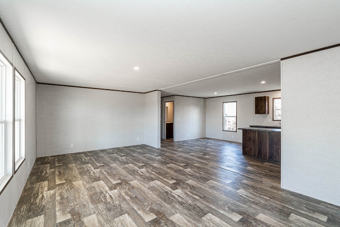 9436 Sunrise Road Red Boiling Springs, TN 37150 - Photo 4 of 25 Gallery Image 4