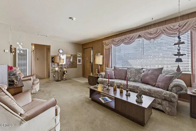 $825,000 | 3100 Napa Street, Oxnard, CA 93033