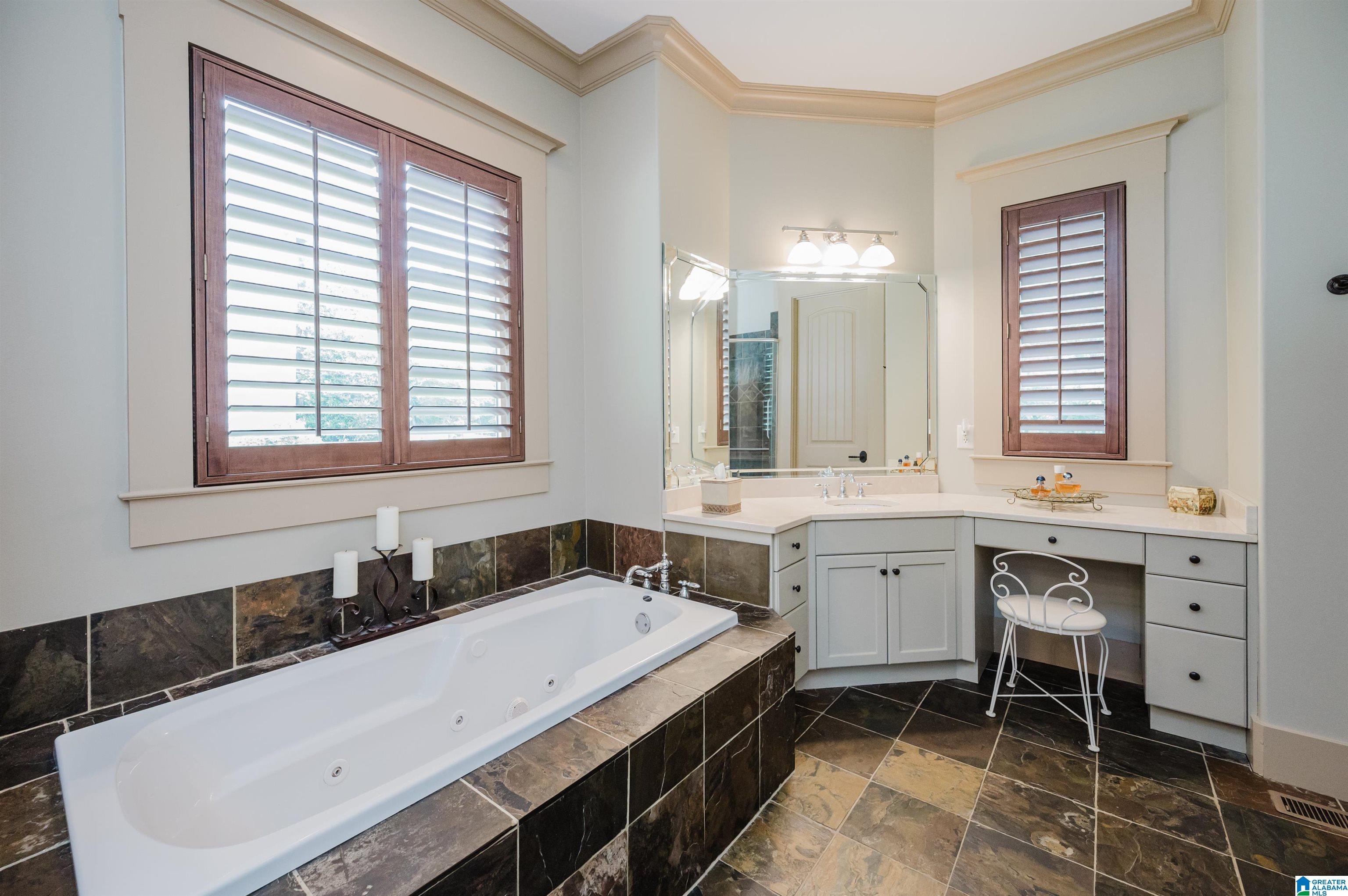 5226 Mountain Ridge Parkway Birmingham, AL 35222 - Photo 26 of 52