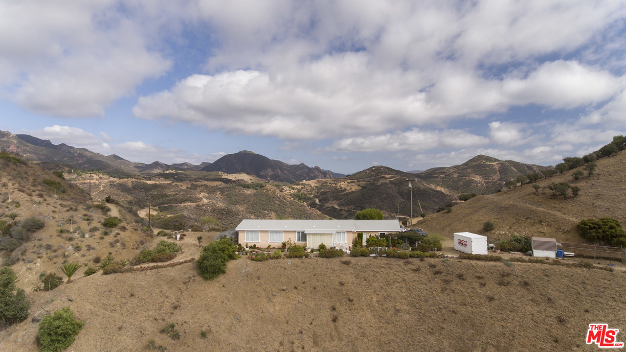 8723 Mipolomol Road Malibu, CA 90265 - Photo 6 of 35 Gallery Image 6
