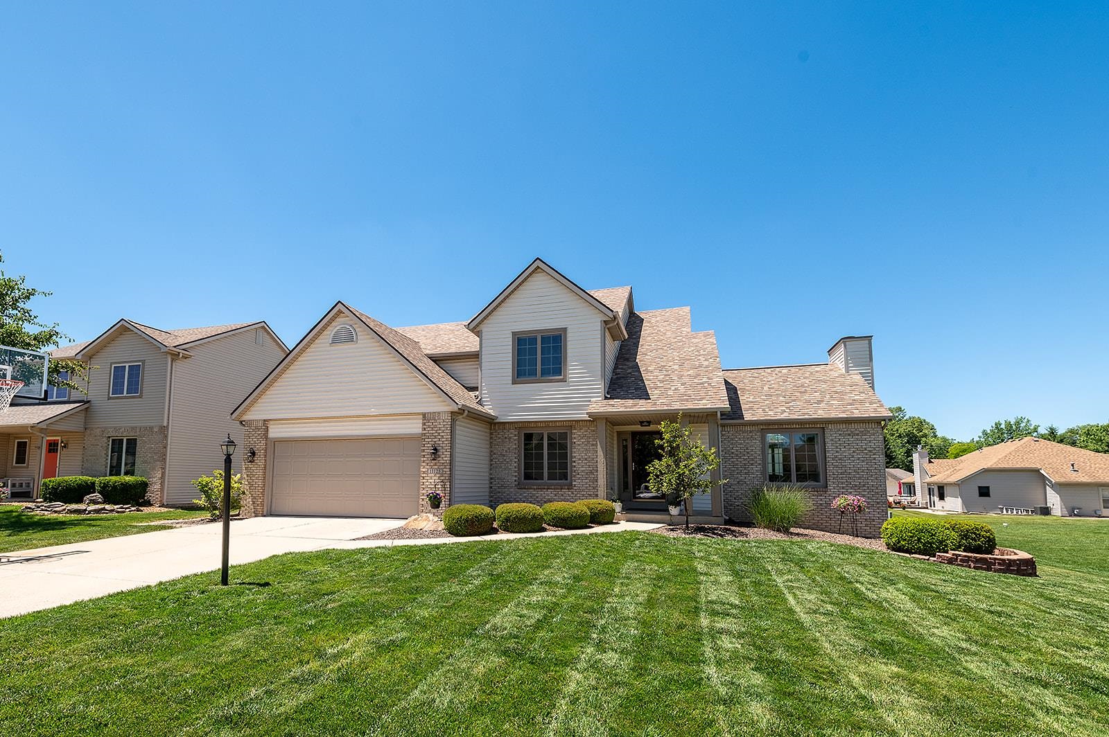 11125 Tangle Trail Fort Wayne, IN 46845 - Photo 1 of 36