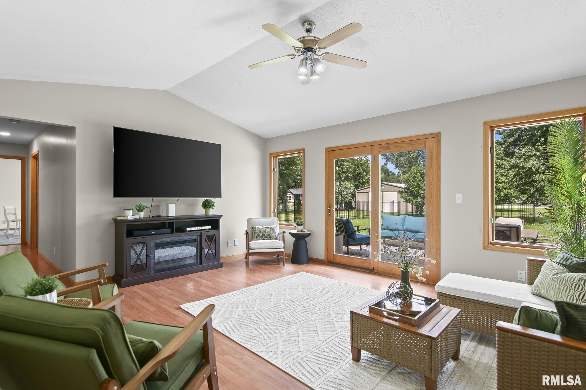 5640 Iron Bridge Road Chatham, IL 62629 - Photo 24 of 54