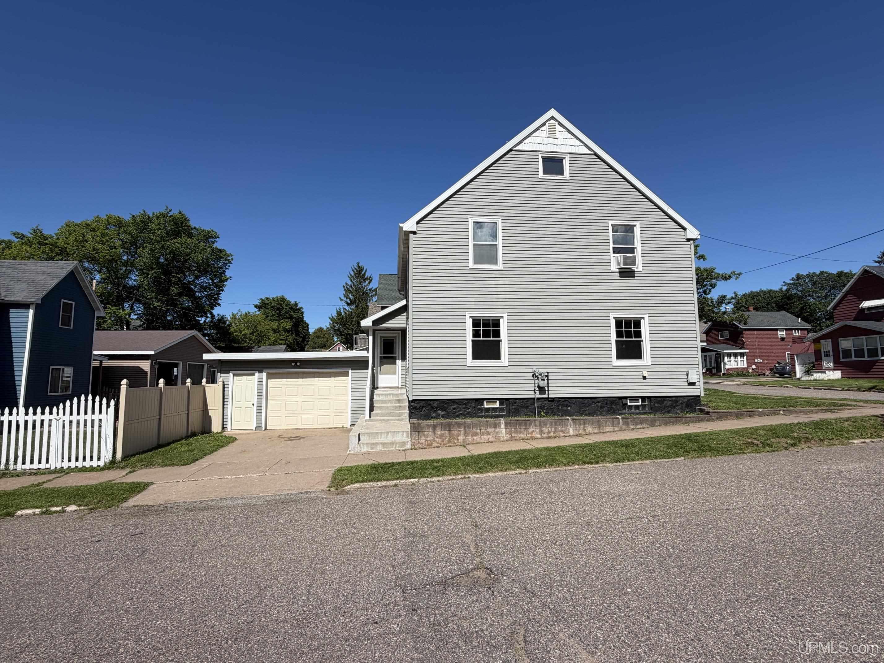 326 West Ridge Street Ishpeming, MI 49849 - Photo 52 of 61