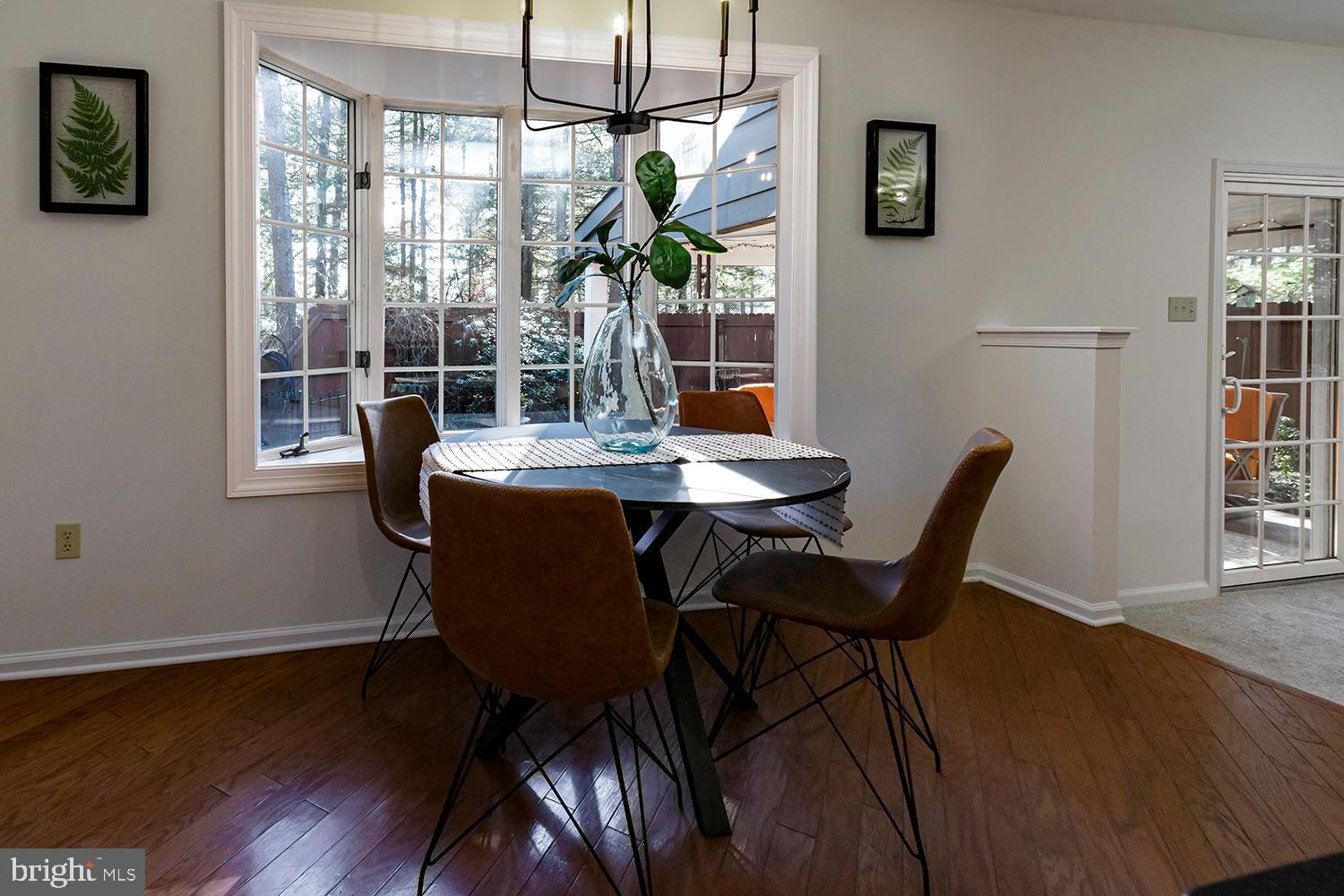 194 Tabernacle Road Medford Lakes, NJ 08055 - Photo 11 of 29 Kitchen eating area overlooking the backyard