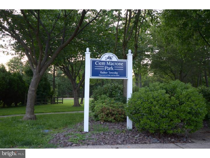 229 Fitzwilliams Road Bryn Mawr, PA 19010 - Photo 15 of 16 Driveway