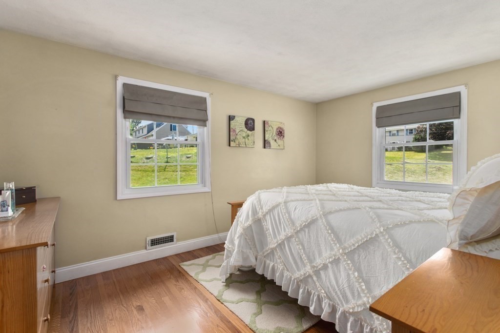 2 Hamilton Road Peabody, MA 01960 - Photo 14 of 40 Gallery Image 14