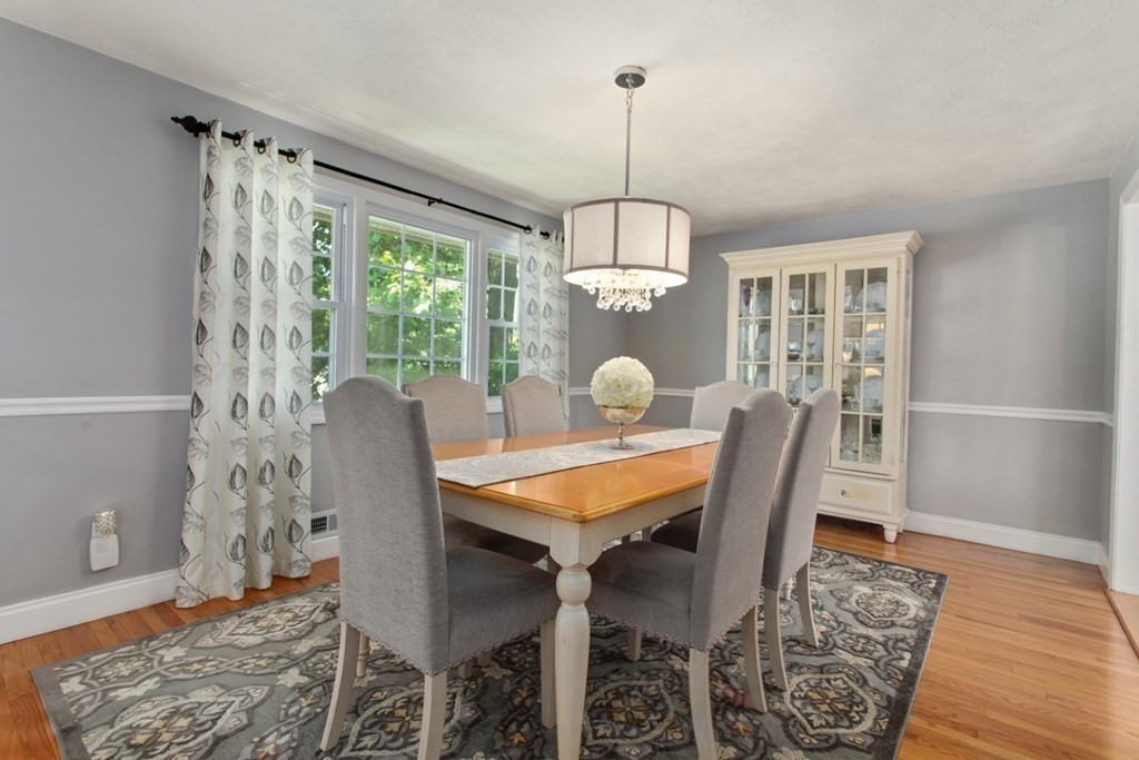 2 Hamilton Road Peabody, MA 01960 - Photo 2 of 40 Gallery Image 2