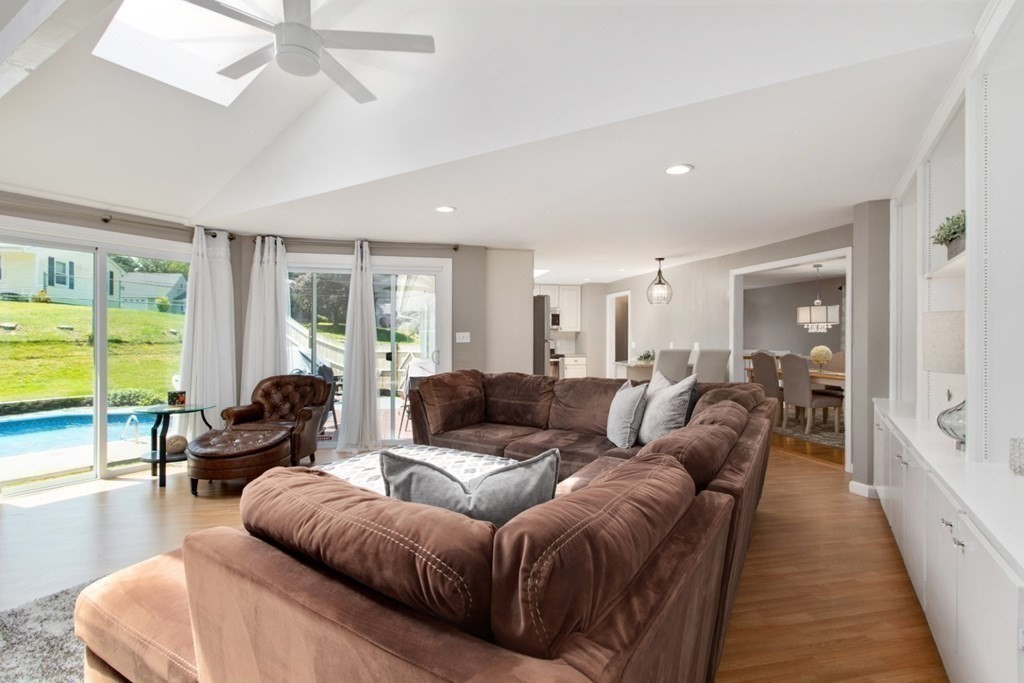 2 Hamilton Road Peabody, MA 01960 - Photo 10 of 40 Gallery Image 10