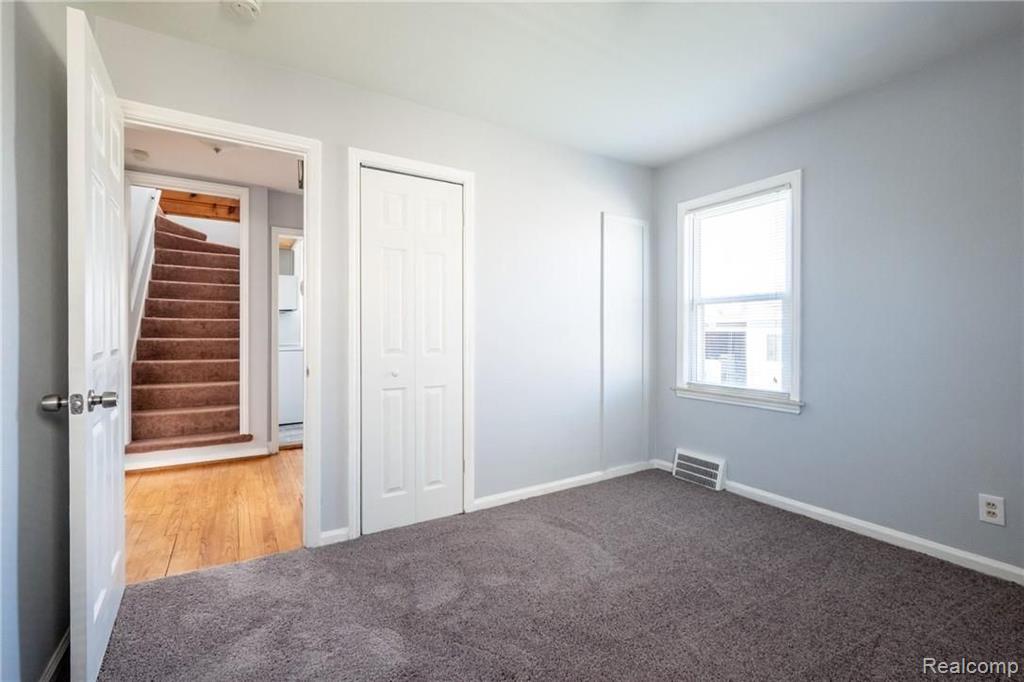3974 Mildred Street Wayne, MI 48184 - Photo 11 of 28