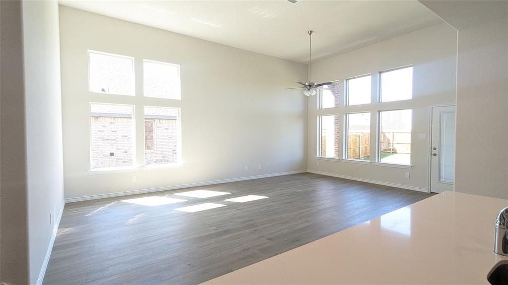 407 Flintlock Road Caddo Mills, TX 75135 - Photo 3 of 15