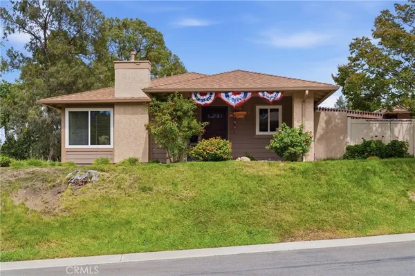 $495,999 | 20002 Avenue Of The Oaks, Newhall, CA 91321