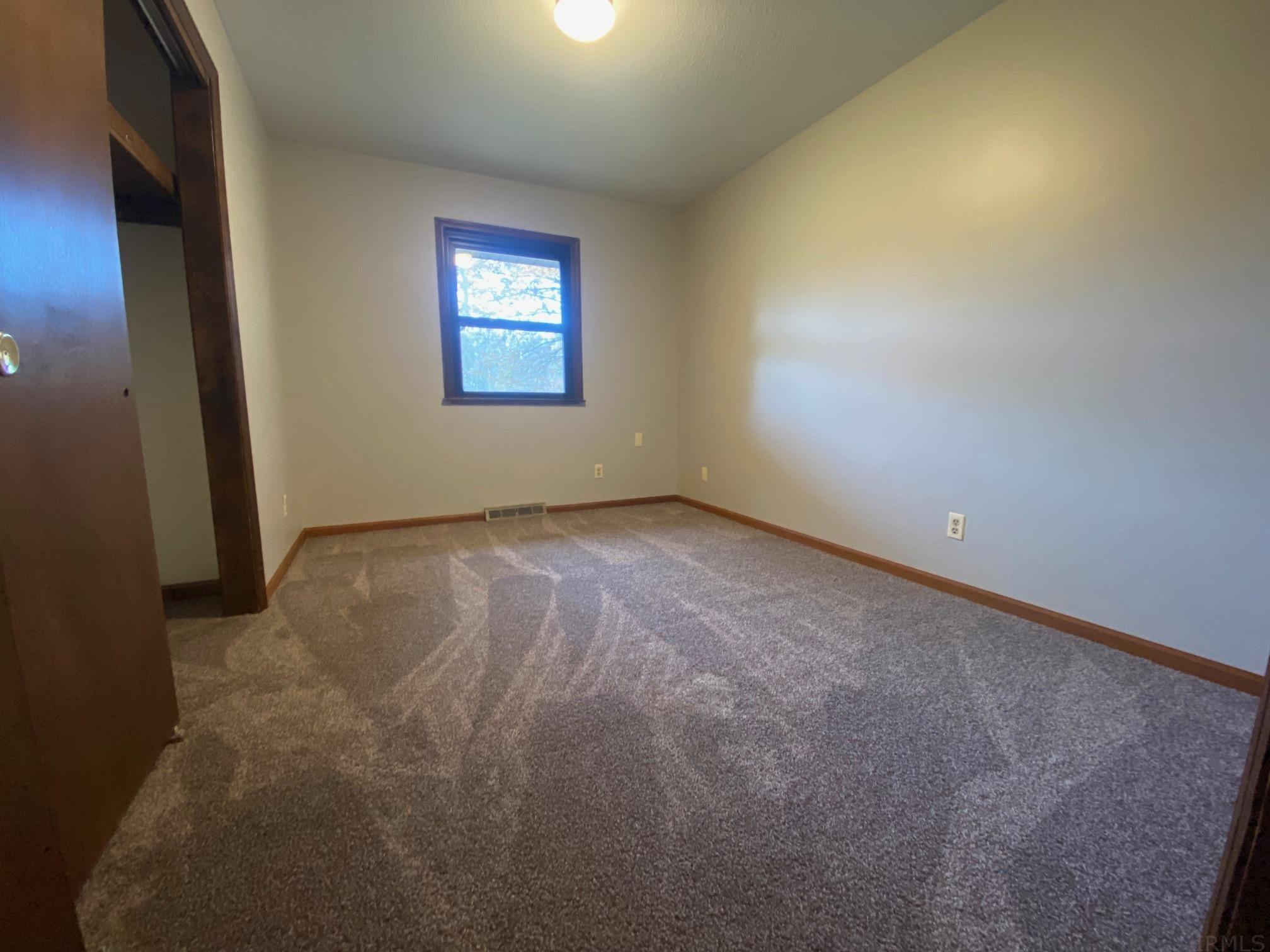 7312 Marx Road Evansville, IN 47720 - Photo 9 of 25 Gallery Image 9
