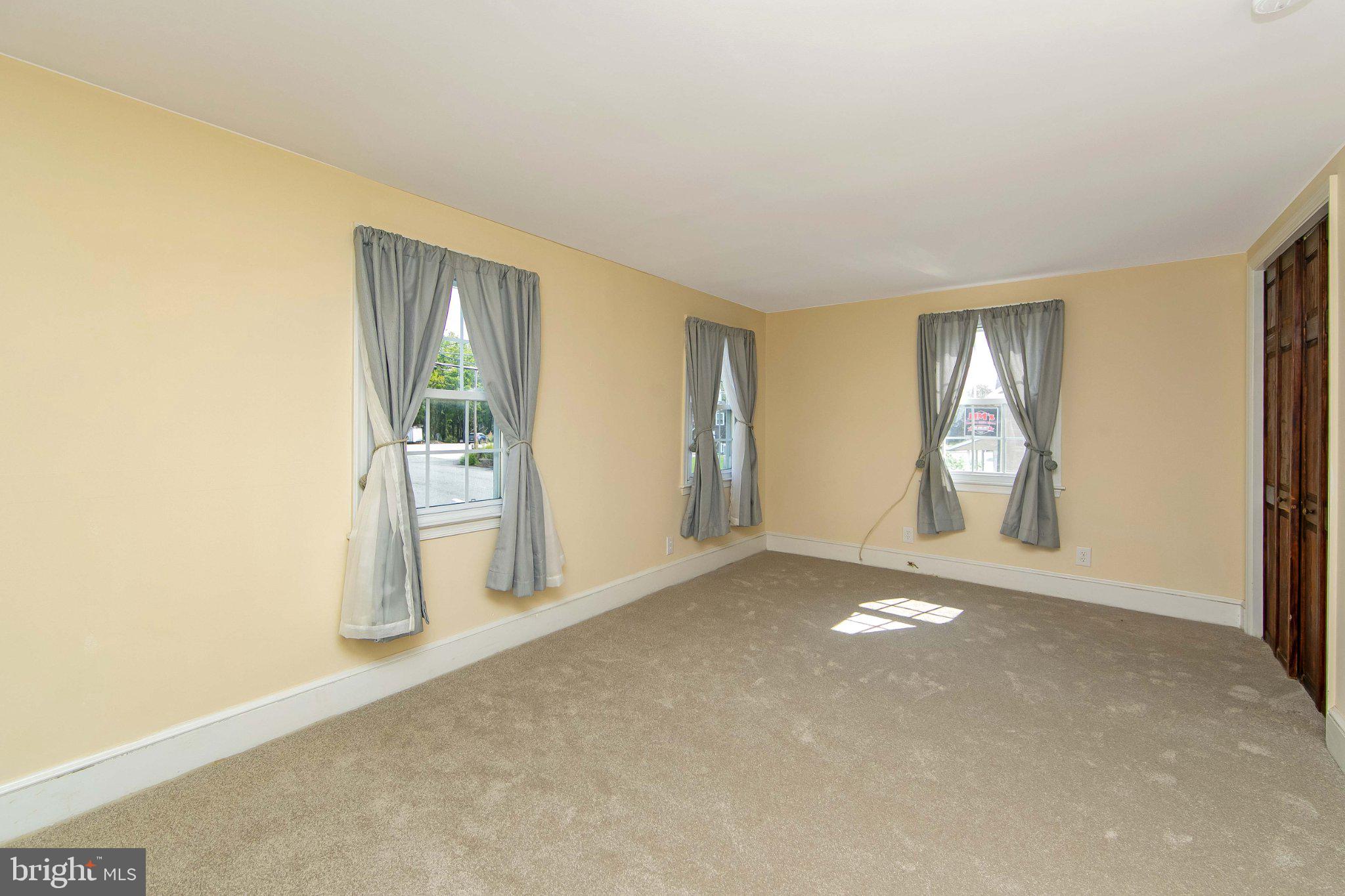 690 Main Street Sewell, NJ 08080 - Photo 19 of 31 Gallery Image 19