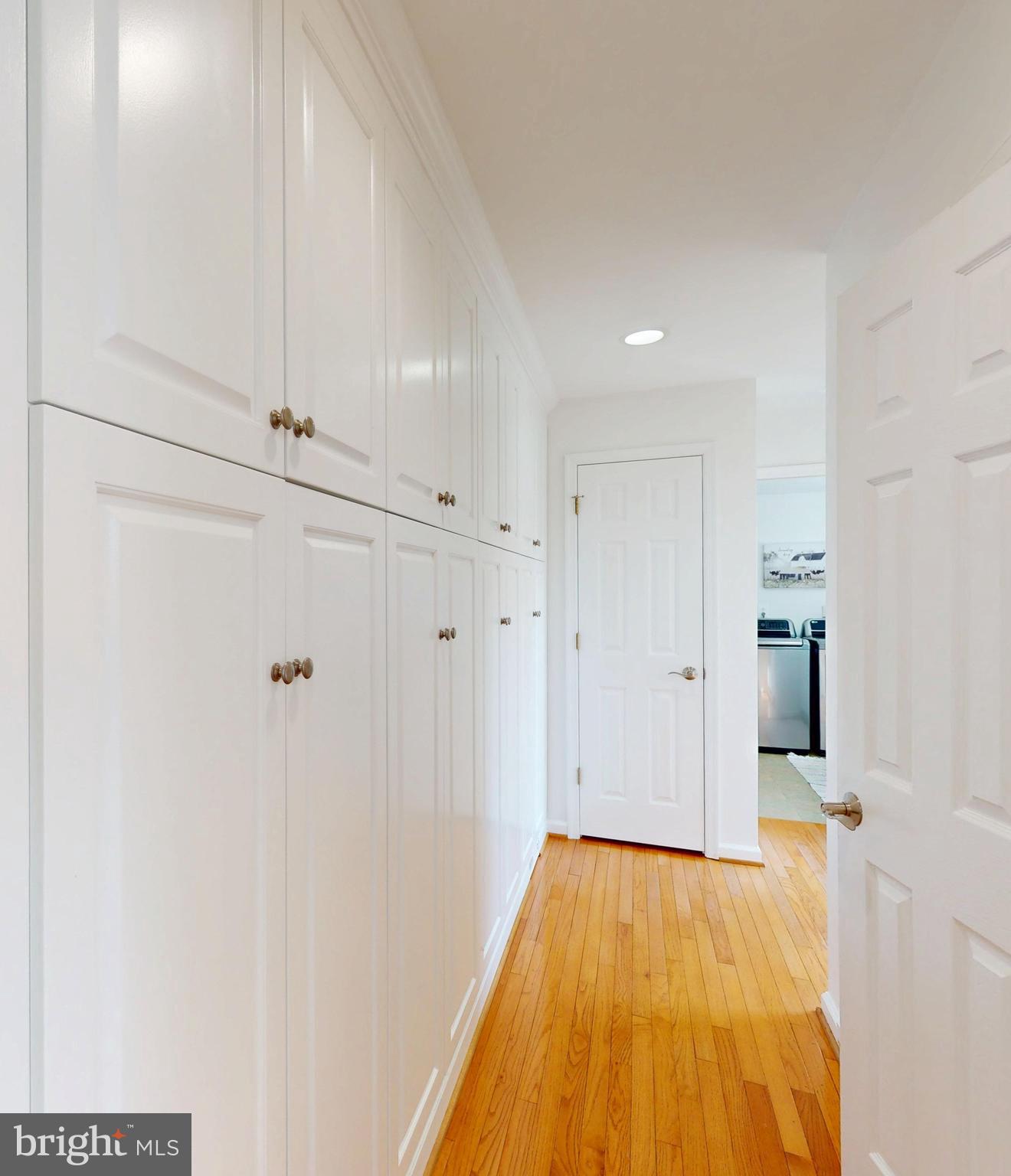 1522 Coat Ridge Road Herndon, VA 20170 - Photo 13 of 41 Mudroom with Lots of Custom Cabinetry.