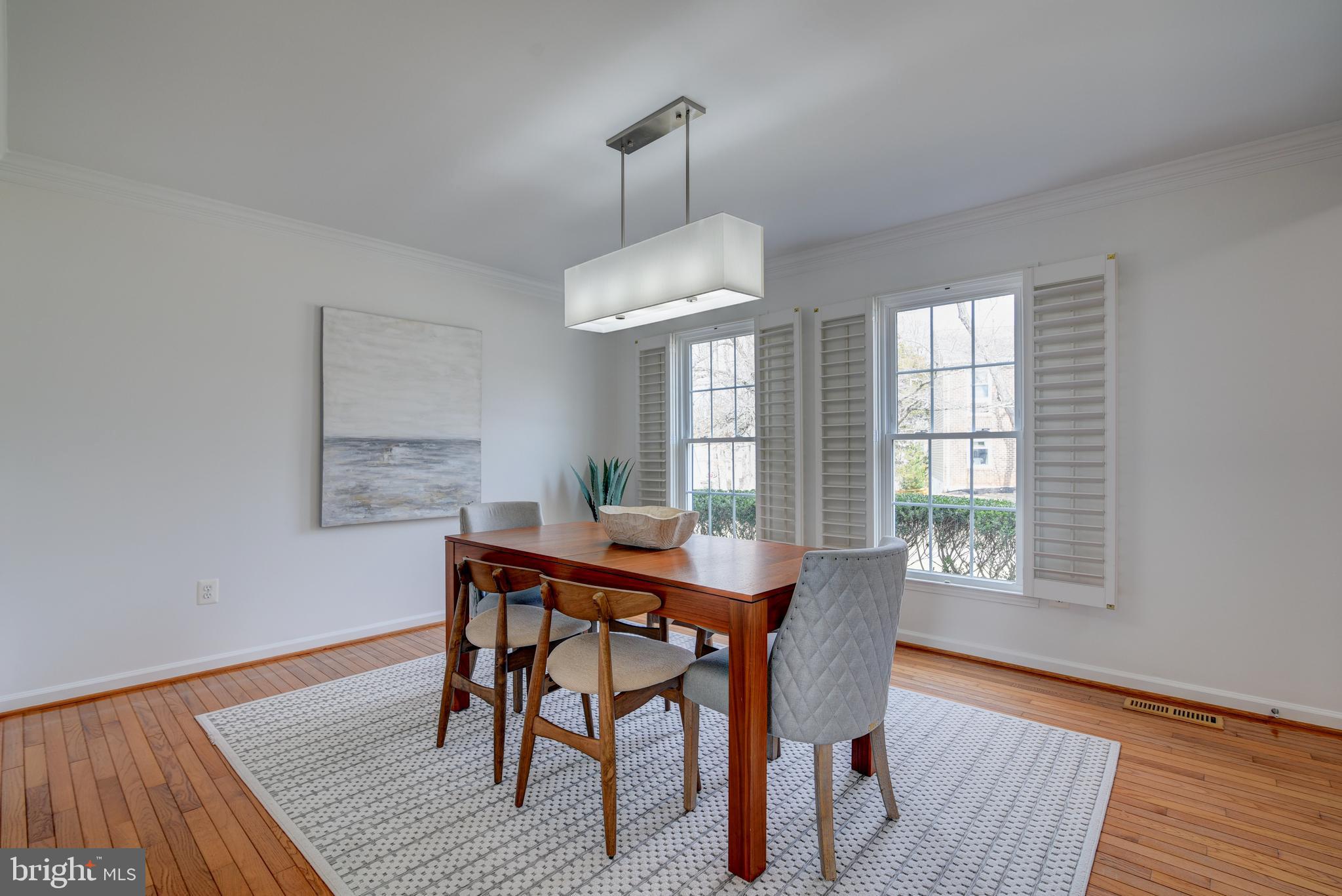 1522 Coat Ridge Road Herndon, VA 20170 - Photo 6 of 41 Dining Room w/Custom Plantation Shutters.
