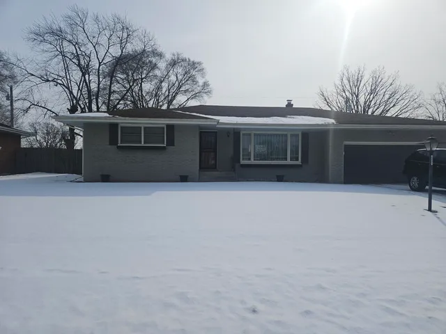 $275,000 | 1241 West 56th Avenue, Merrillville, IN 46410