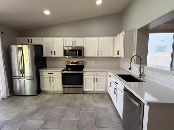 $2,175 | 10050 East Plata Avenue, Mesa, AZ 85212