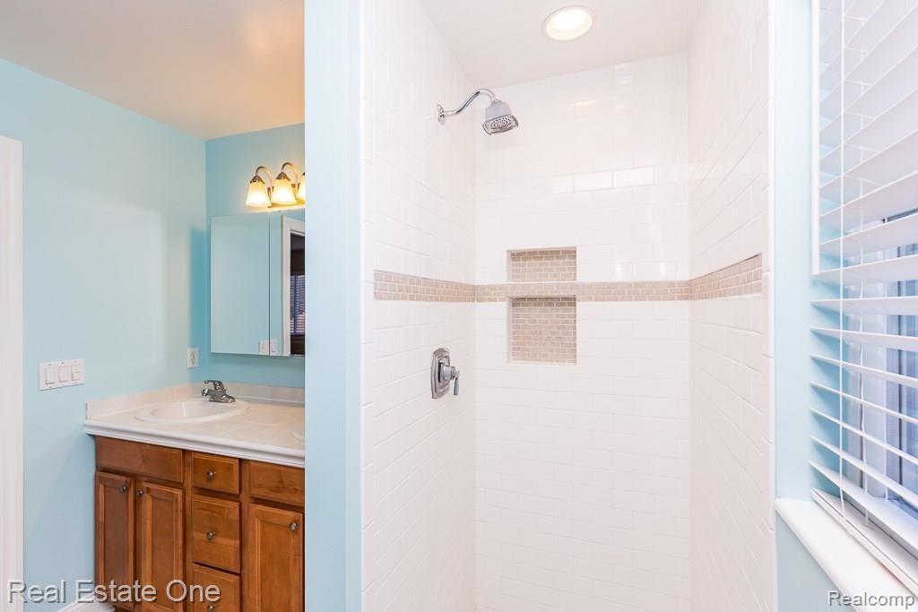 763 Elizabeth Street Rochester, MI 48307 - Photo 36 of 48 Elizabeth-W050.jpg