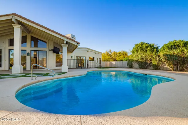 $889,000 | 18942 East Mountainaire Drive, Rio Verde, AZ 85263