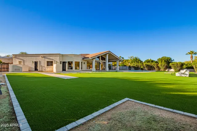 $889,000 | 18942 East Mountainaire Drive, Rio Verde, AZ 85263