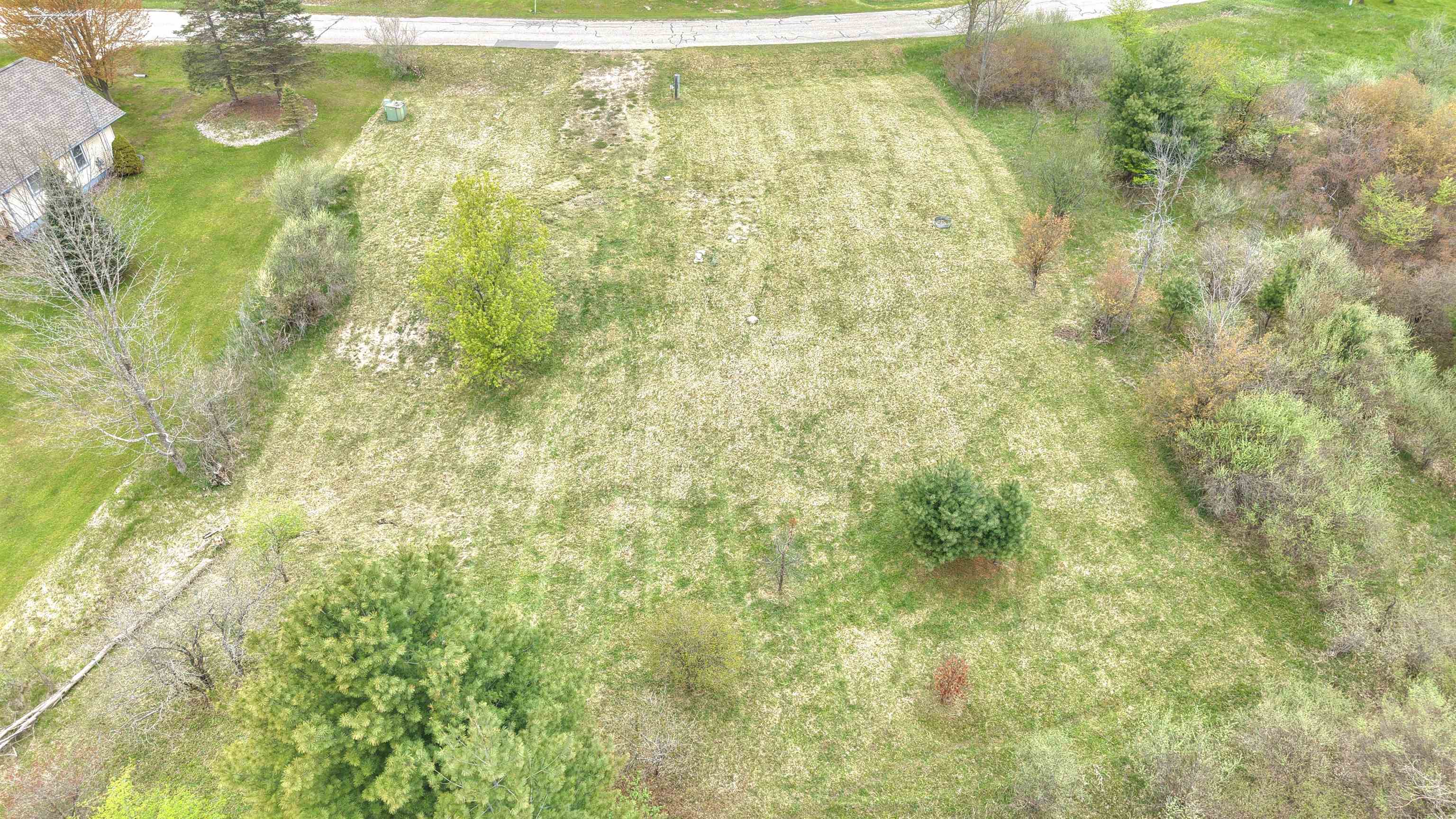 5474 Wellington Road Gladwin, MI 48624 - Photo 4 of 22