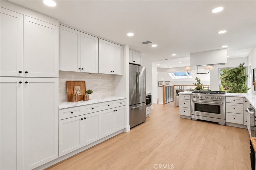 6 Canyon Ridge Irvine, CA 92603 - Photo 14 of 35 Gallery Image 14
