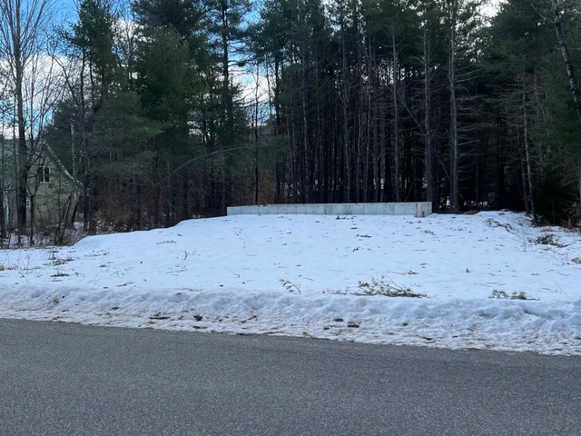 $90,000 | 498 Whittier Road, Tamworth, NH 03890