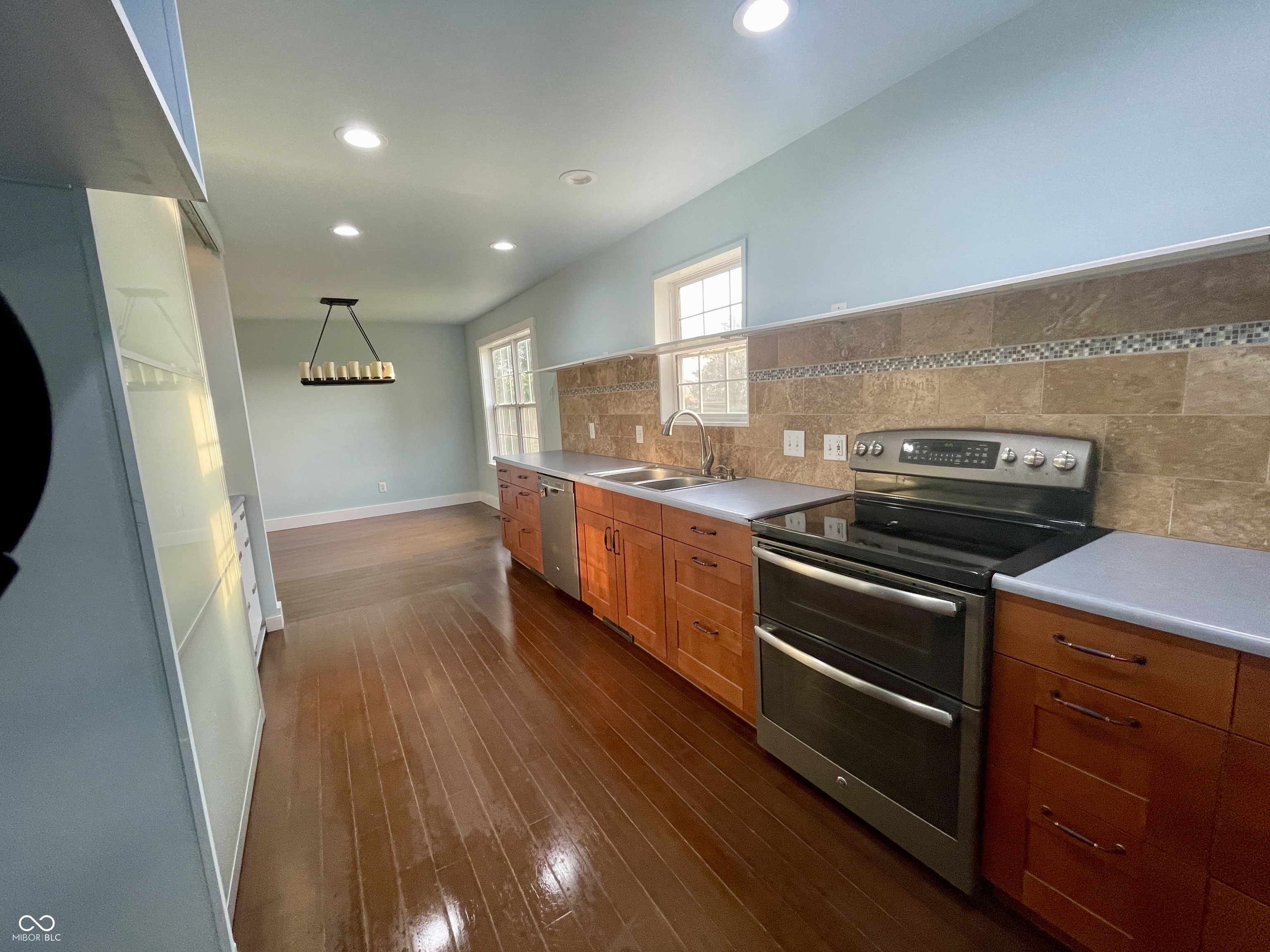2999 Prairie Stream Way Columbus, IN 47203 - Photo 12 of 47 Gallery Image 12