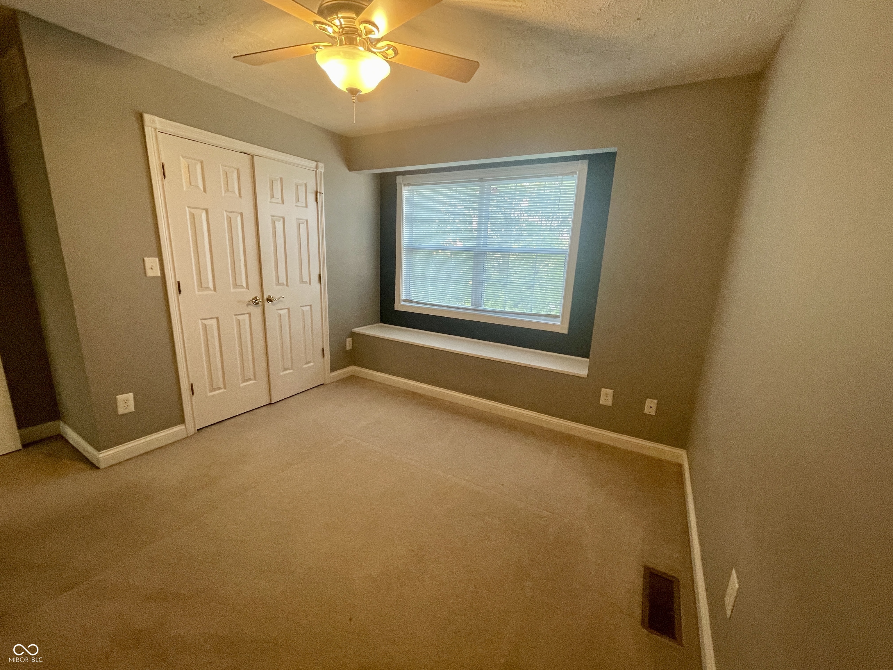 2999 Prairie Stream Way Columbus, IN 47203 - Photo 27 of 47 Gallery Image 27