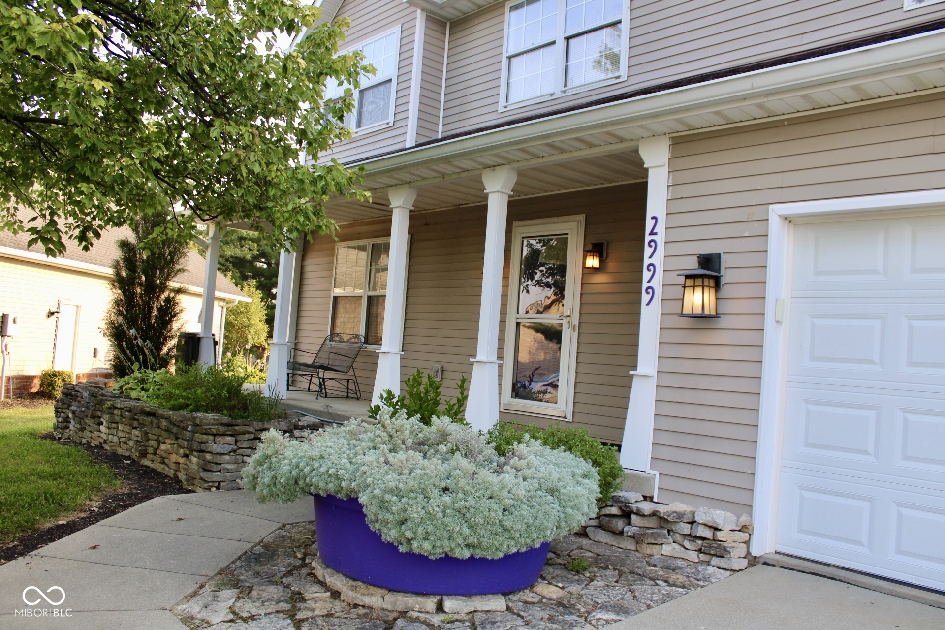 2999 Prairie Stream Way Columbus, IN 47203 - Photo 4 of 47 Gallery Image 4
