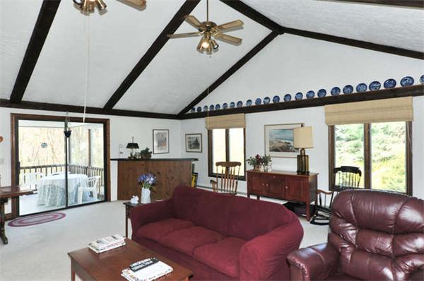 6 Nottingham Road Westborough, MA 01581 - Photo 10 of 28 Gallery Image 10