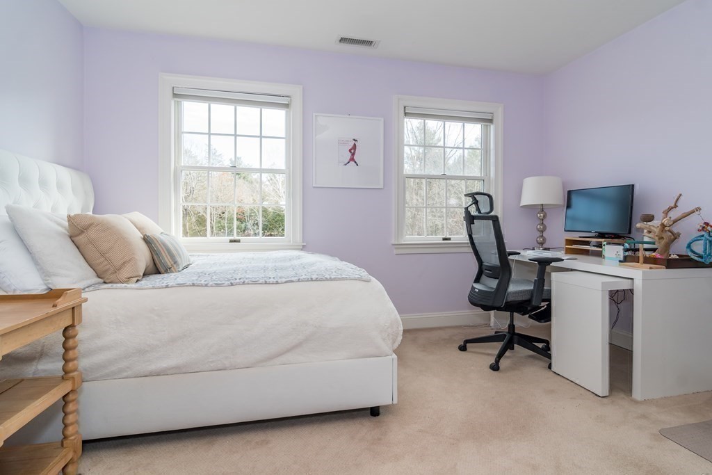 458 Far Reach Road Westwood, MA 02090 - Photo 24 of 39 Gallery Image 24