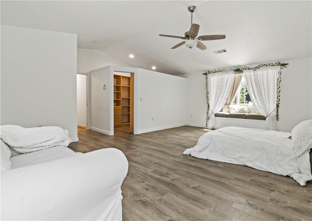 693 Crandall Road Tiverton, RI 02878 - Photo 24 of 38