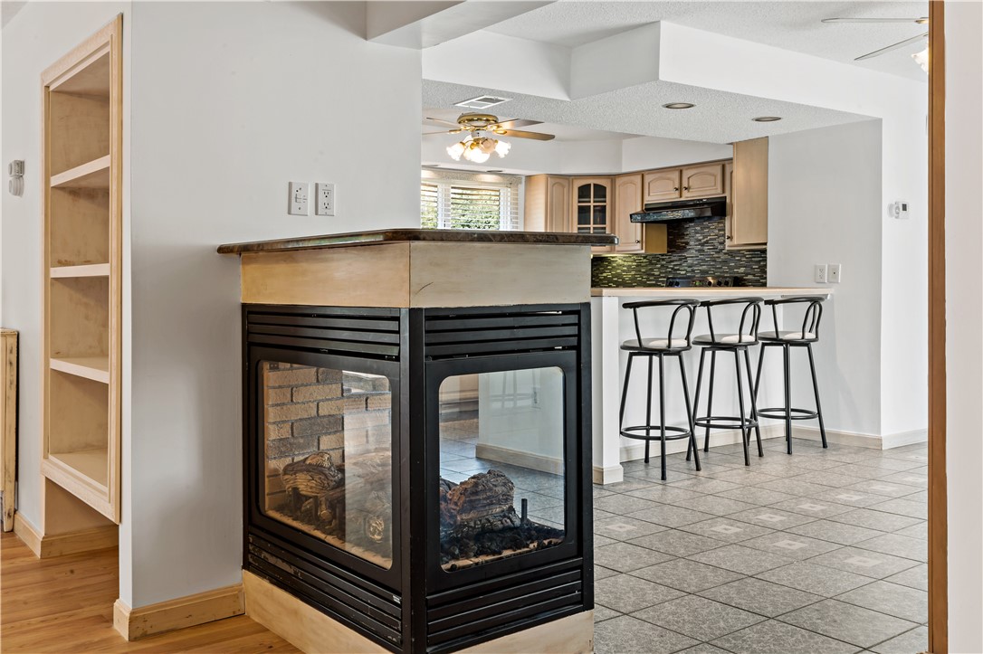 693 Crandall Road Tiverton, RI 02878 - Photo 8 of 38