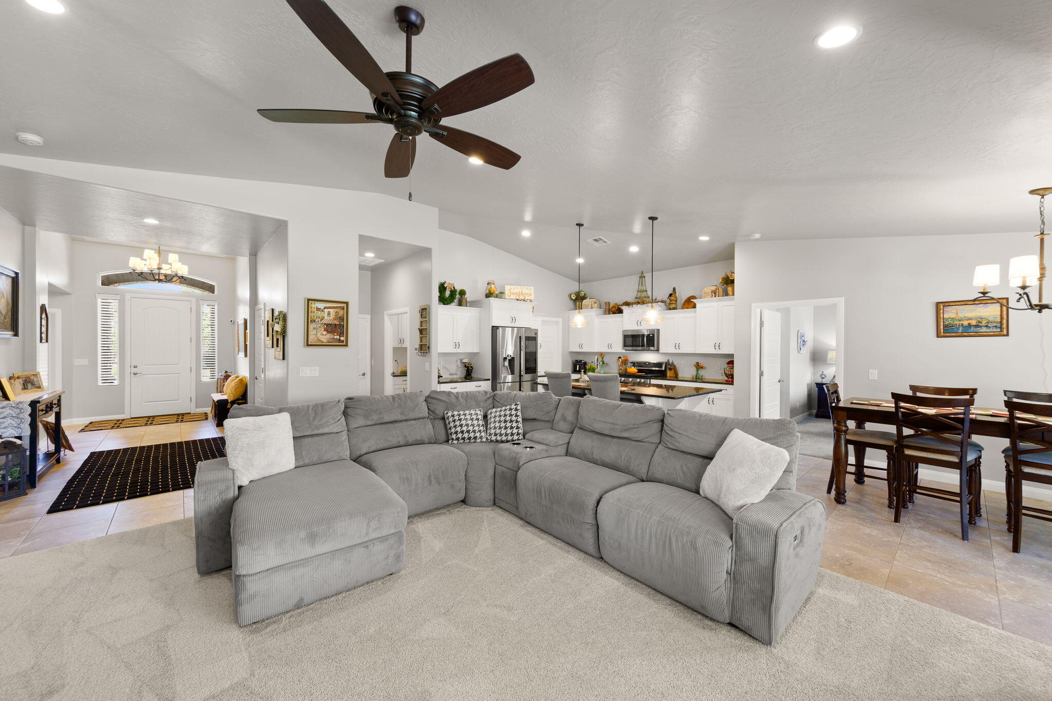 3042 3230 S Street St. George, UT 84790 - Photo 23 of 35 32-web-or-mls-3042 E. 3230 S.-17