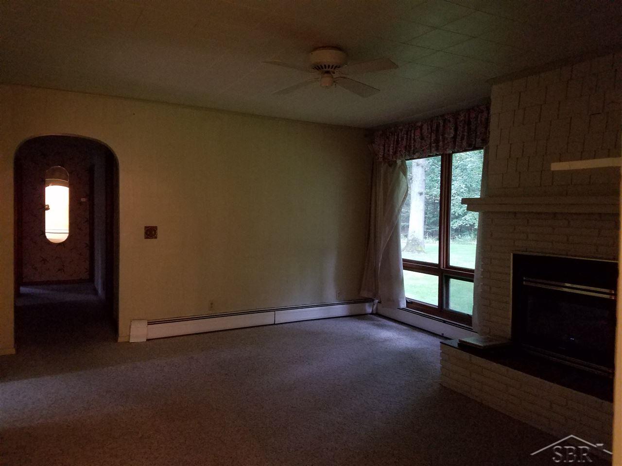 18737 Sharon Road Oakley, MI 48649 - Photo 9 of 10 31304289-8.JPG
