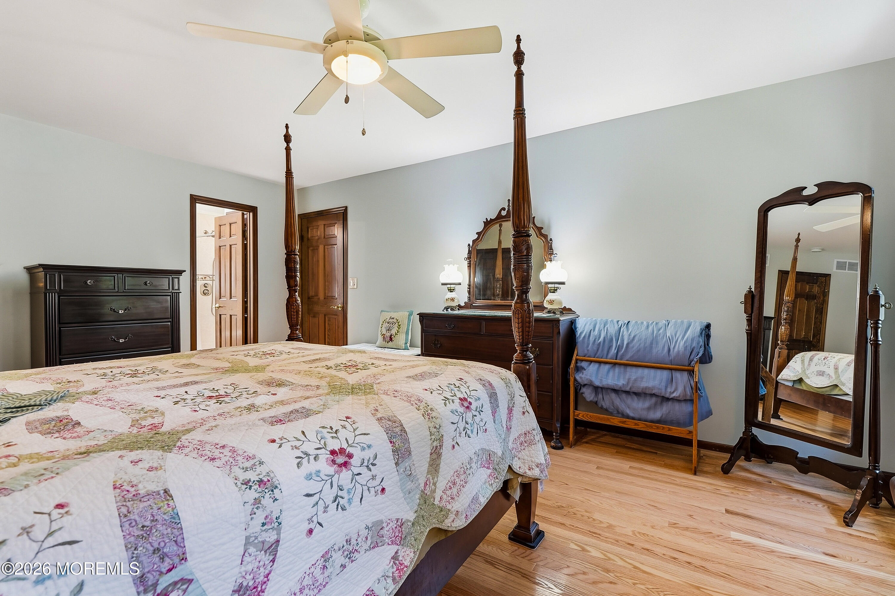 11 Raven Road Colts Neck, NJ 07722 - Photo 35 of 57 075